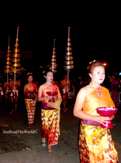 Thailandia, Chiang Mai e la festa del Loi Kratong.